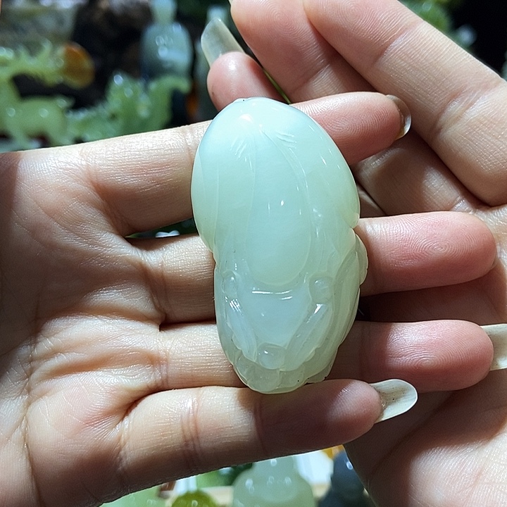 蛇纹石玉手把件合金