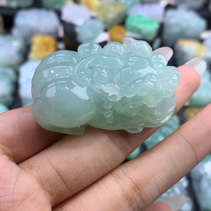 翡翠未镶嵌颈饰天然缅甸翡翠