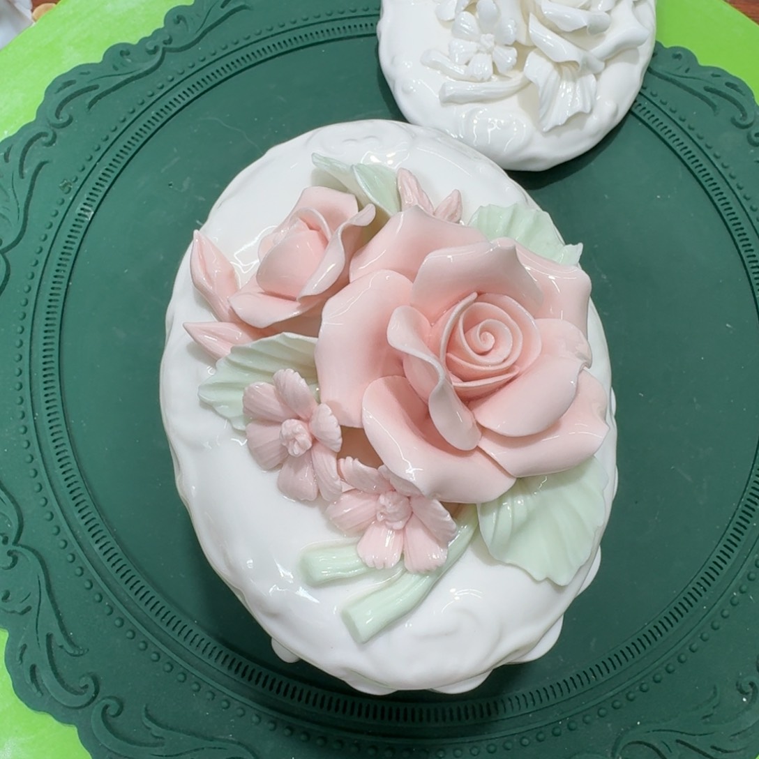 瓷片玫瑰花一斤量炖盅