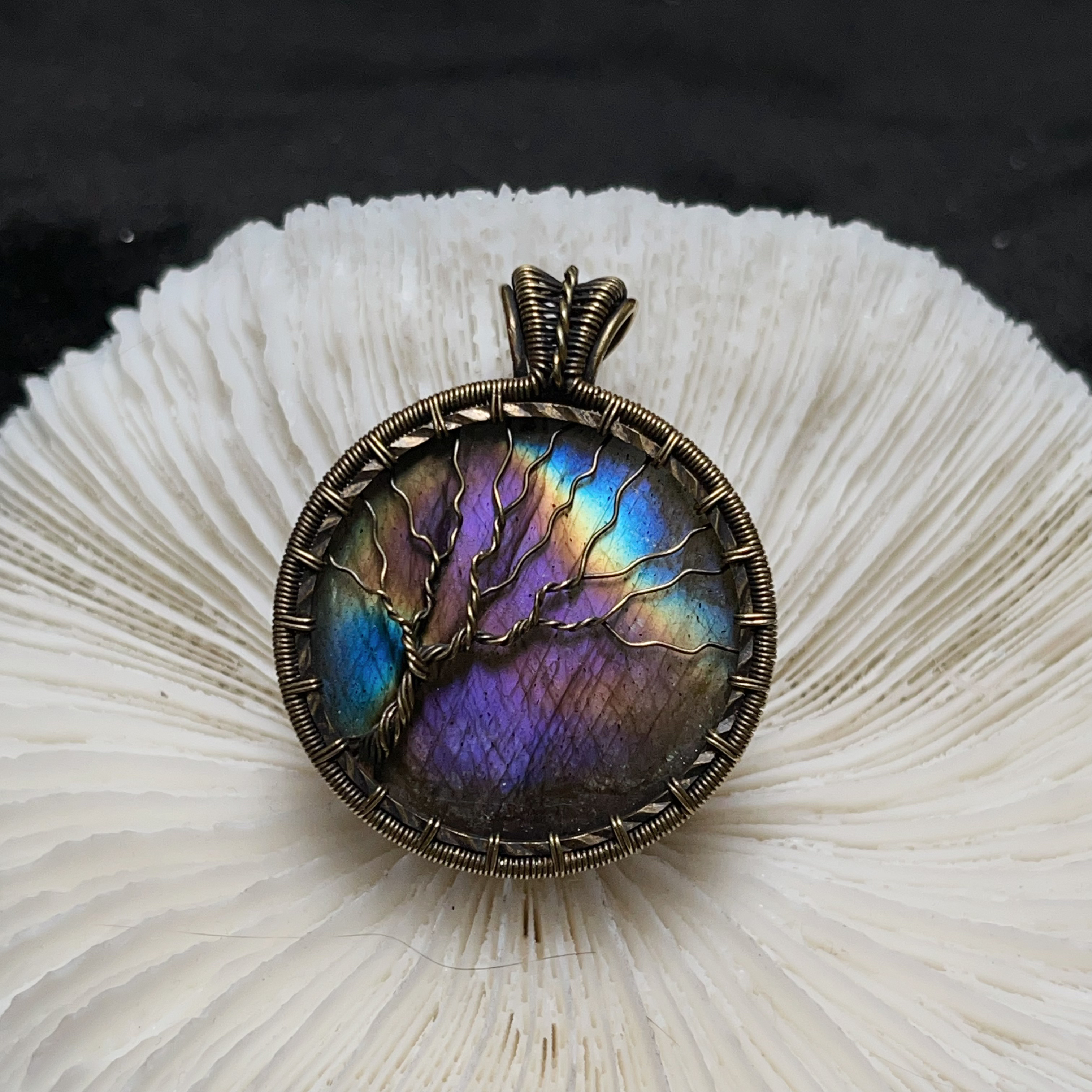 黄铜做旧手工制作情侣款意境生命树设计款颈饰首饰编织（可碰水）