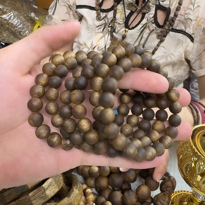 沉香枕沉香张勺子 99 沉单圈 0.9-5 克多样性发一串