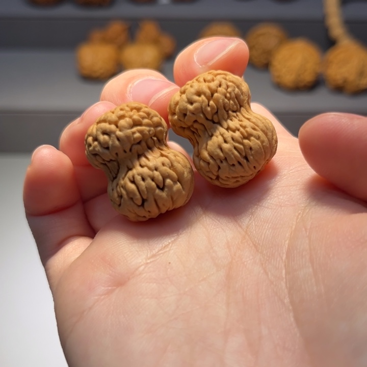 文玩核桃把件花生568