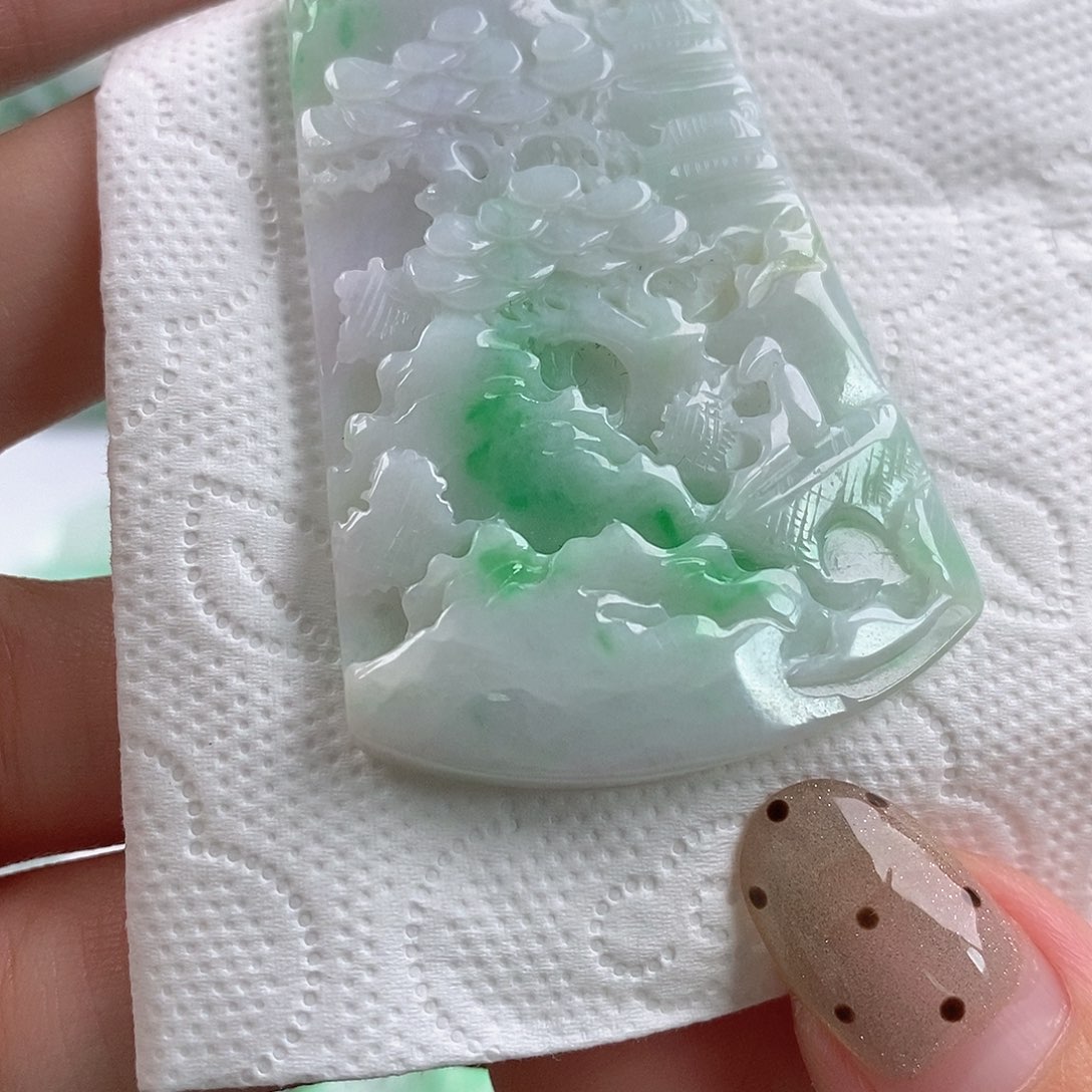 翡翠未镶嵌颈饰翡翠