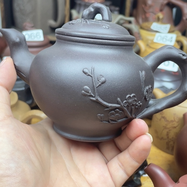 茶壶紫砂紫砂壶老紫泥梅报春300cc