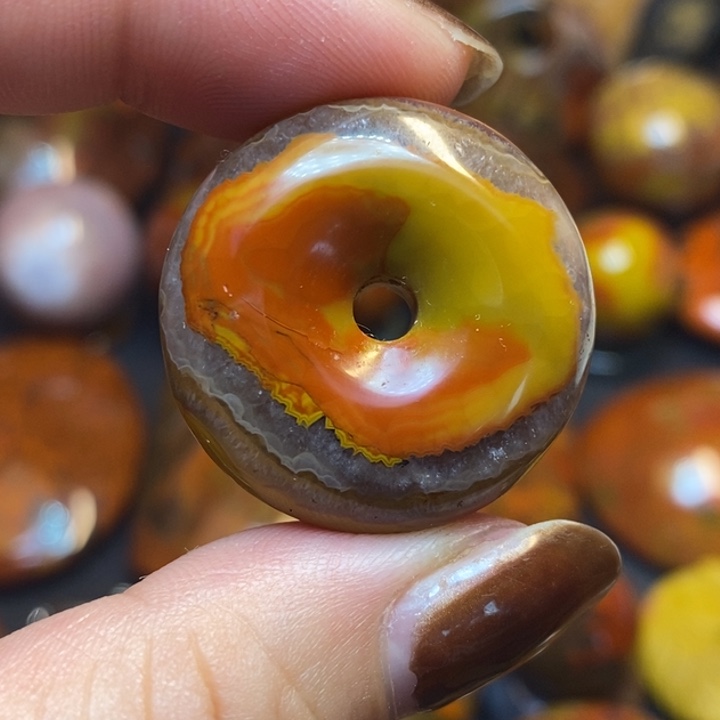 玛瑙/玉髓未镶嵌颈饰