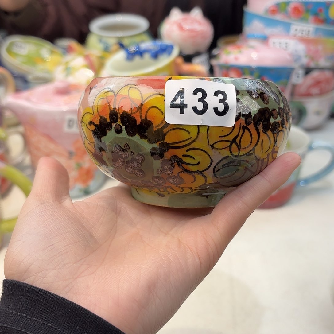 瓷片兔兔好可爱呀打