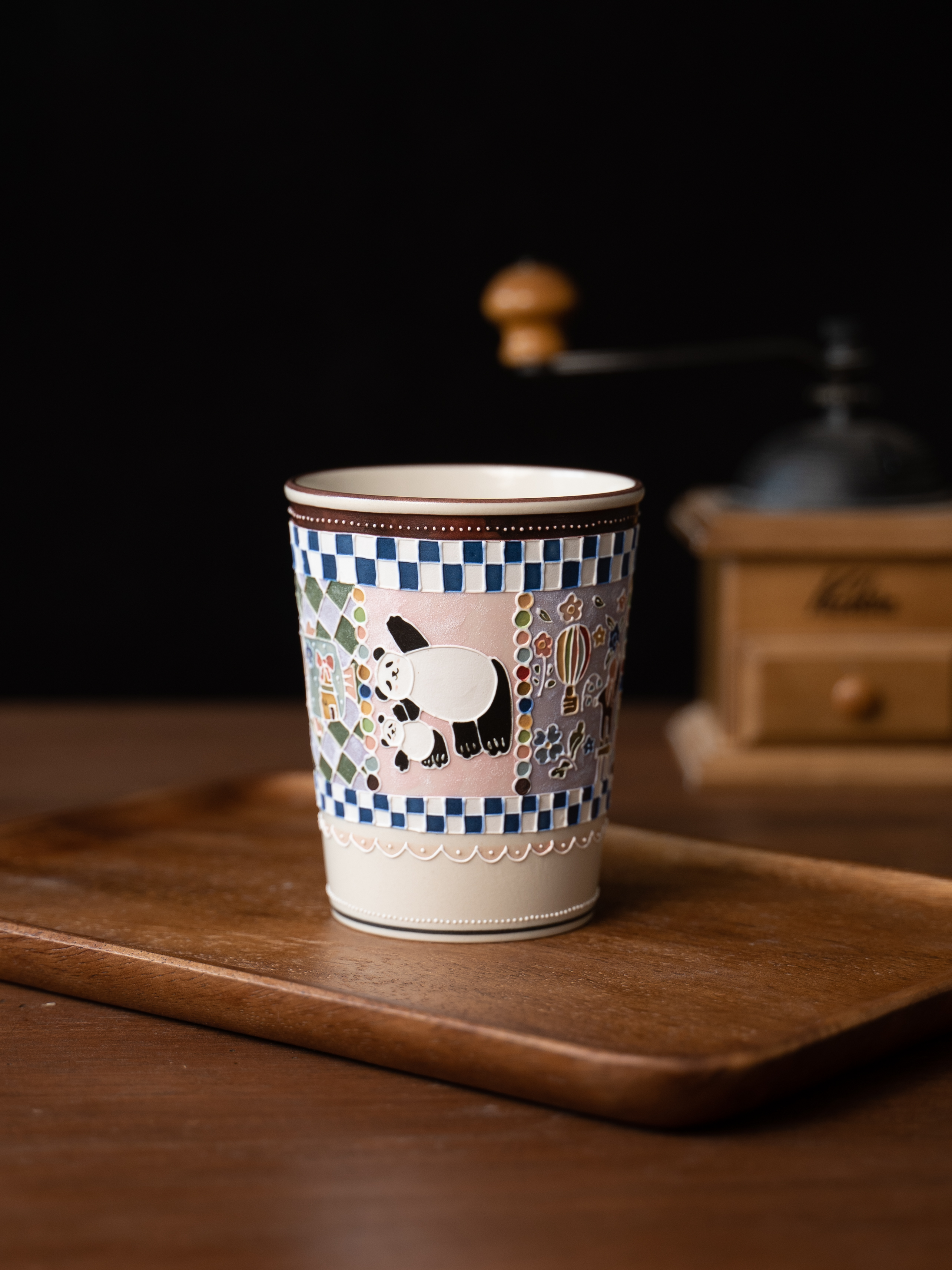 上禾下皿 | 蓝白格小猫看书上树分阶画可乐杯