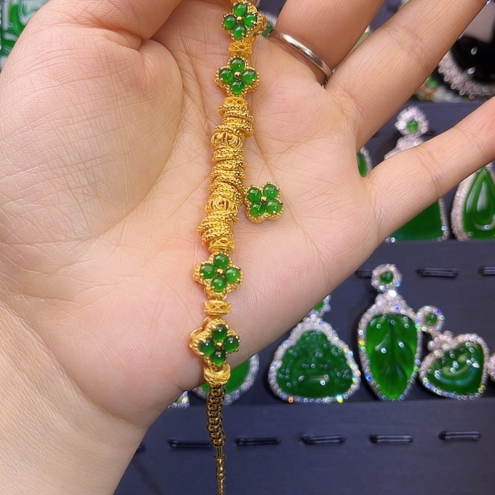 翡翠手链未镶嵌手链