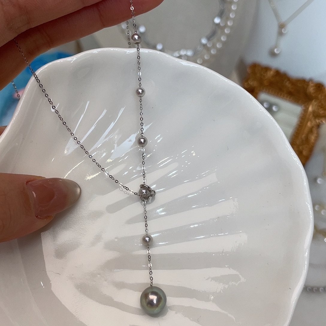 颈饰18K金镶嵌海水珍珠