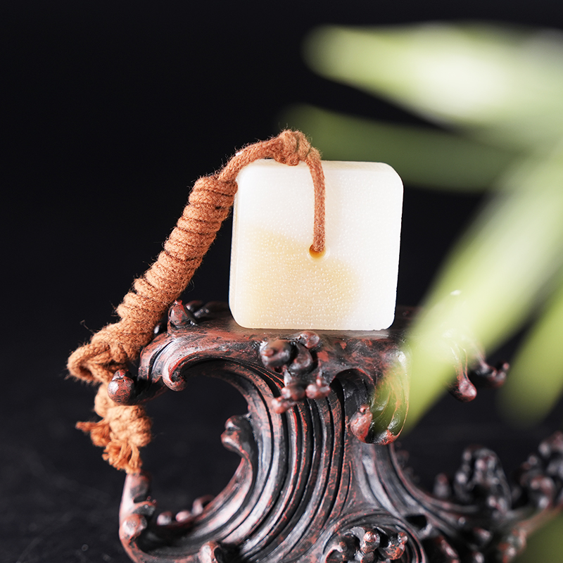 lot22 和田玉四方佩/QG51223-184891 保利山东