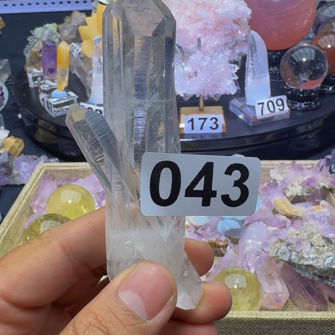 水晶未镶嵌珠宝半成品