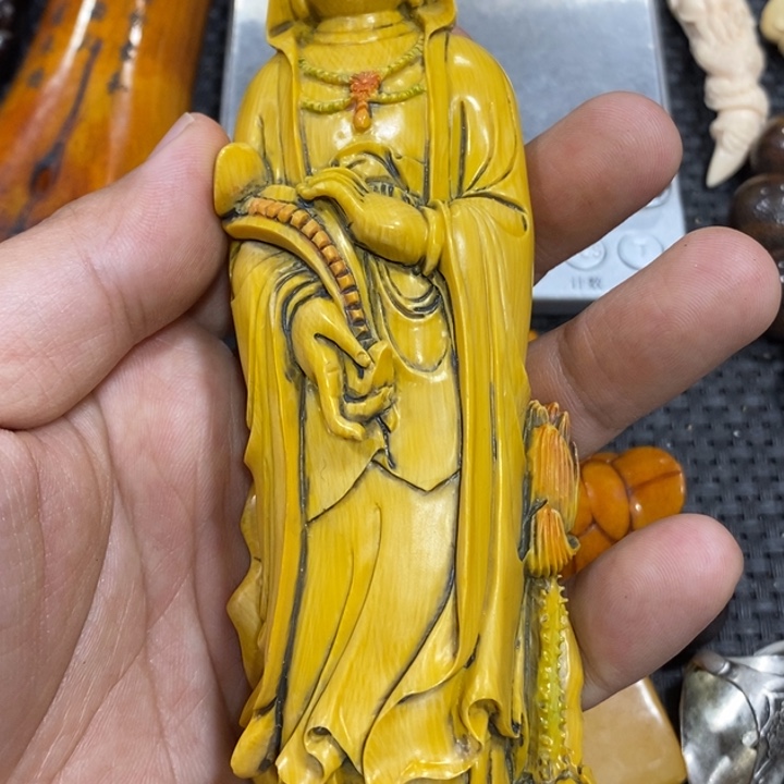 滴血莲花菩提吊坠