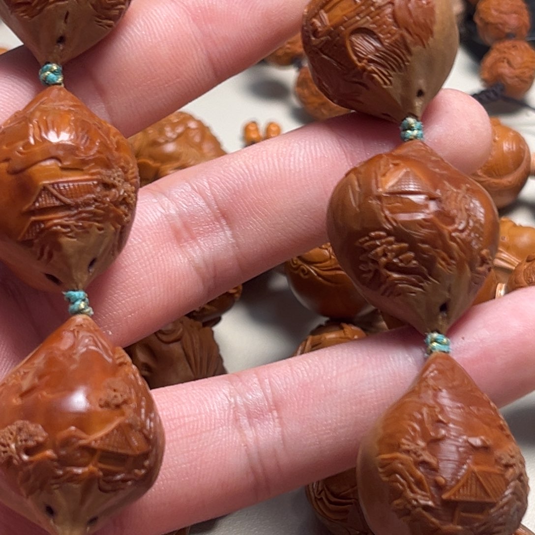 橄榄核吊坠꧁**꧂景秀山河