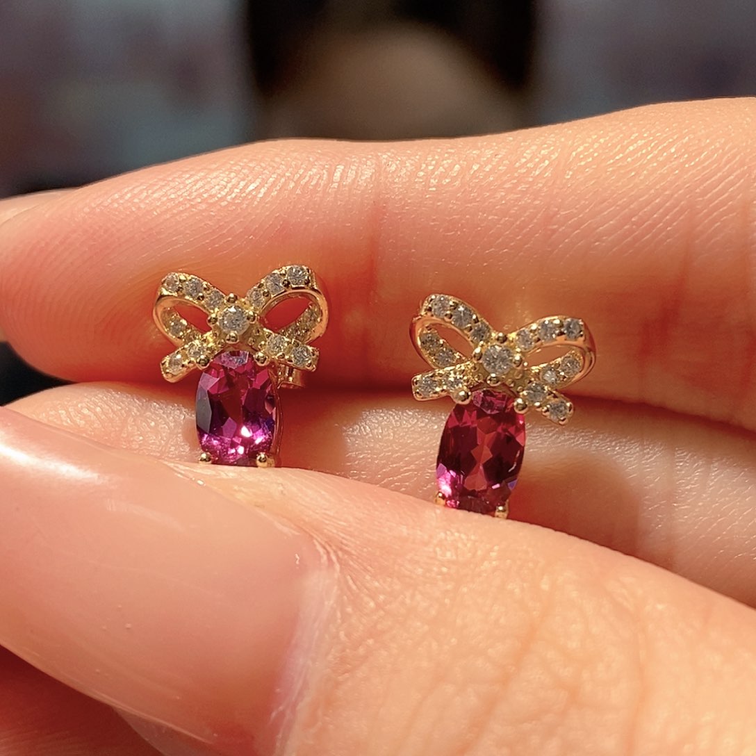 银S925镶嵌耳饰石榴石碧**天