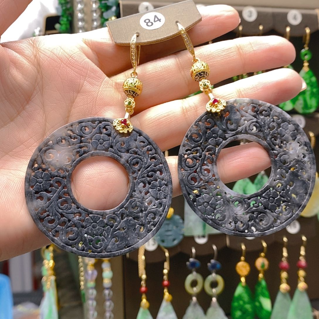 未镶嵌翡翠耳饰翡翠