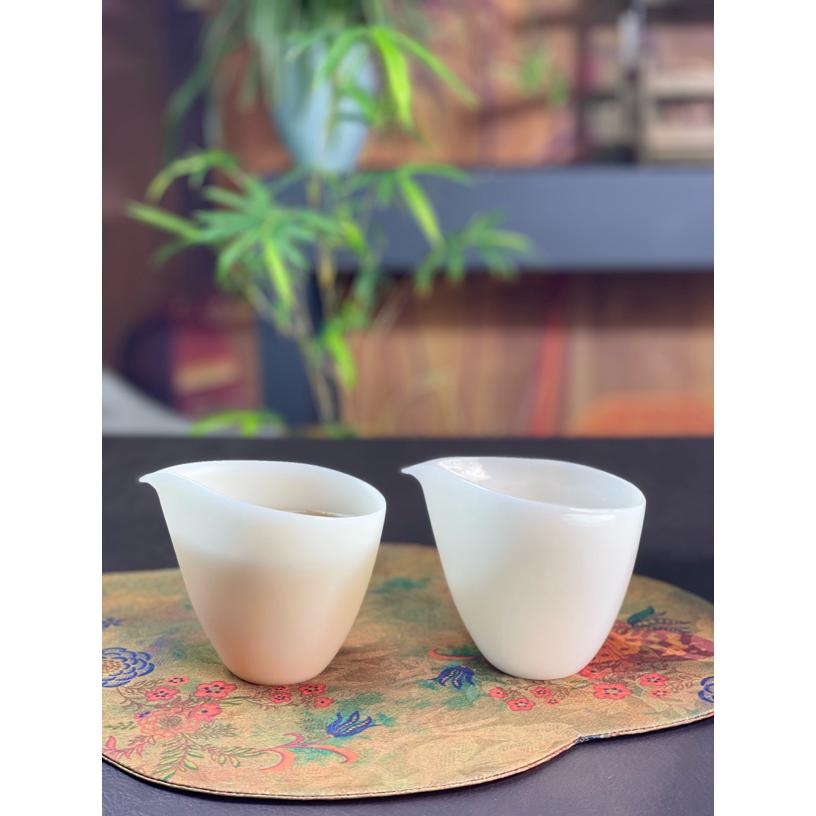 冰晶璞玉瓷薄胎公道杯高档分茶器高级奢华冰种玉瓷陶瓷高颜值茶海