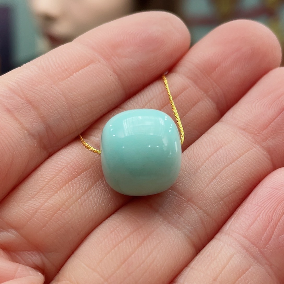 绿松石颈饰未镶嵌