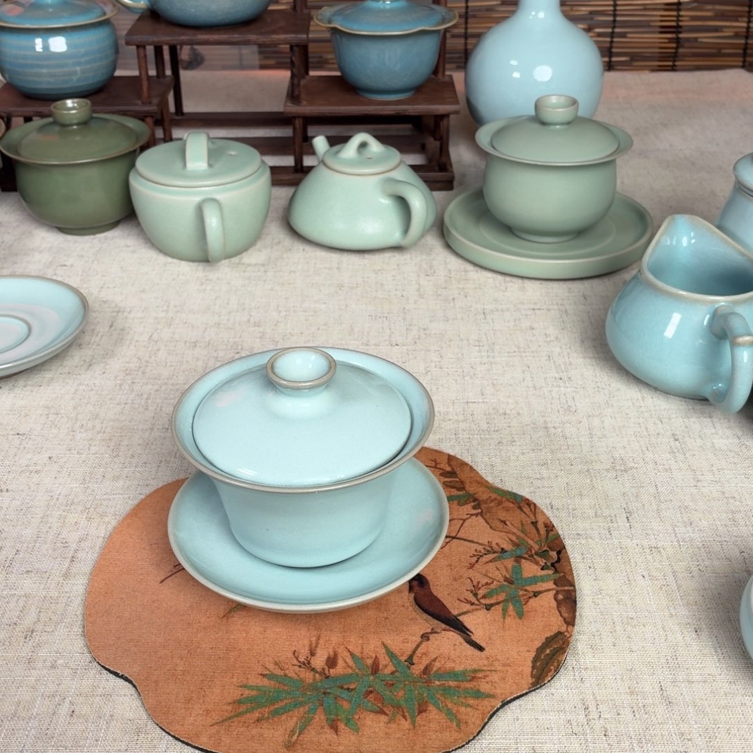 摆件陶马蹄三才瑕疵