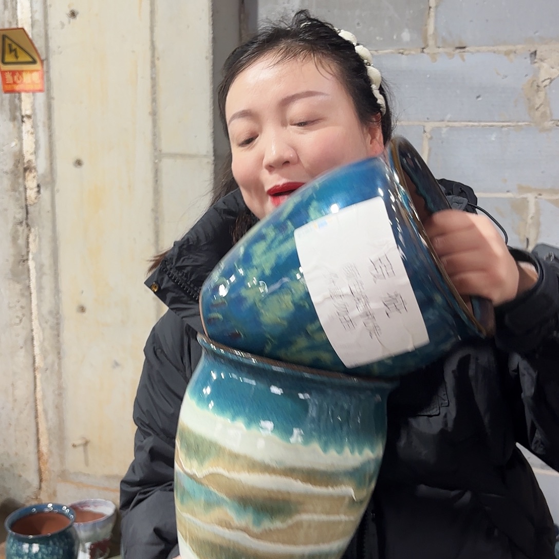 瑕疵两个高22/18这里