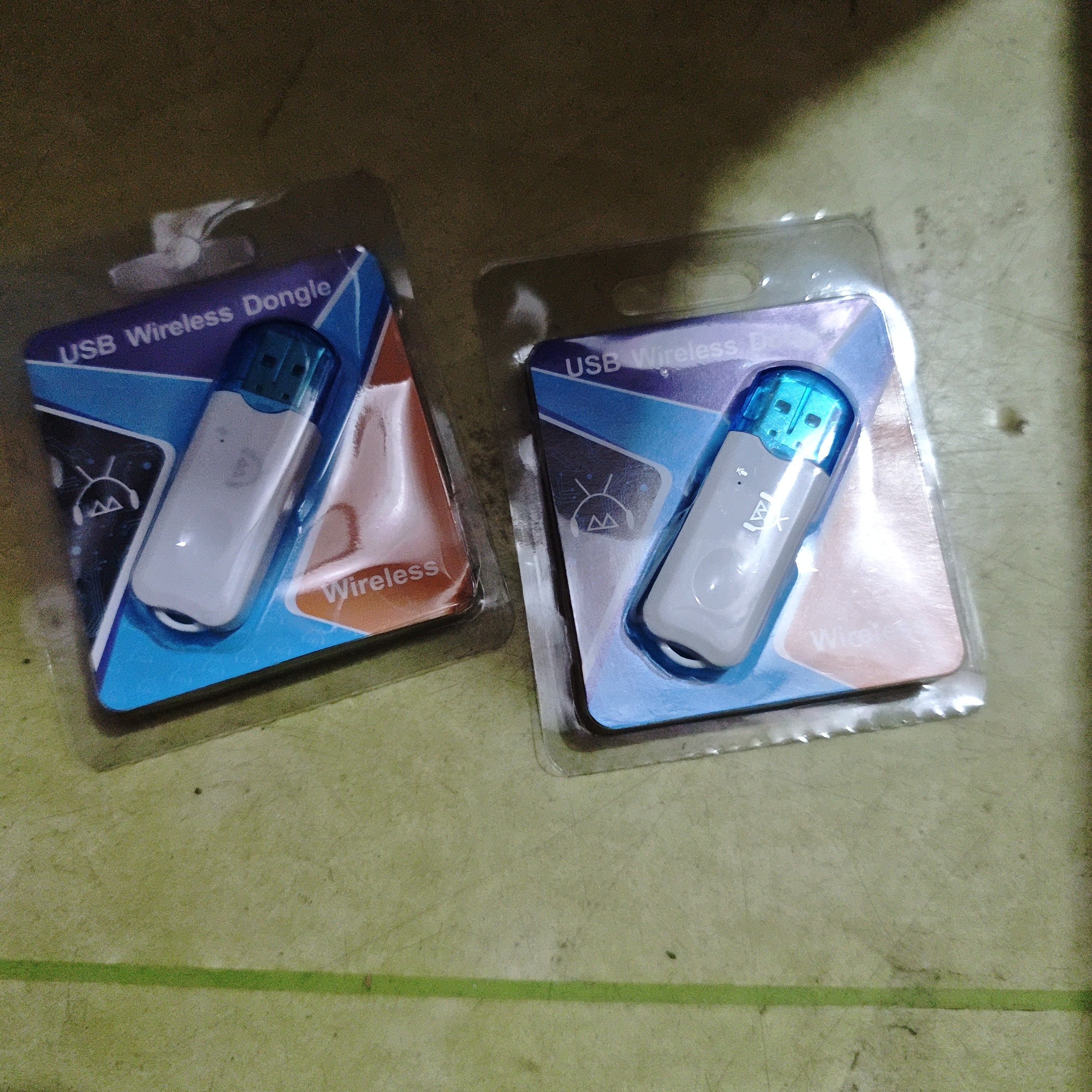 蓝牙接收器，音响蓝牙接收器两个的价格音响接收器。