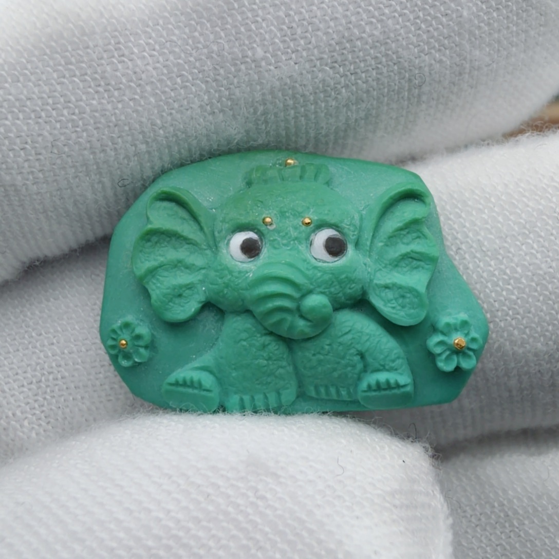 绿松石未镶嵌珠宝奇石