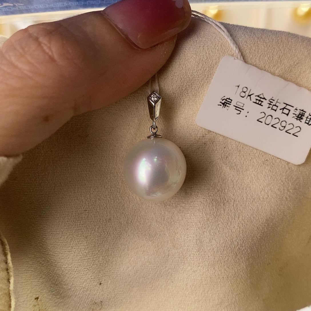 海水珍珠吊坠(不含链)18K金镶嵌
