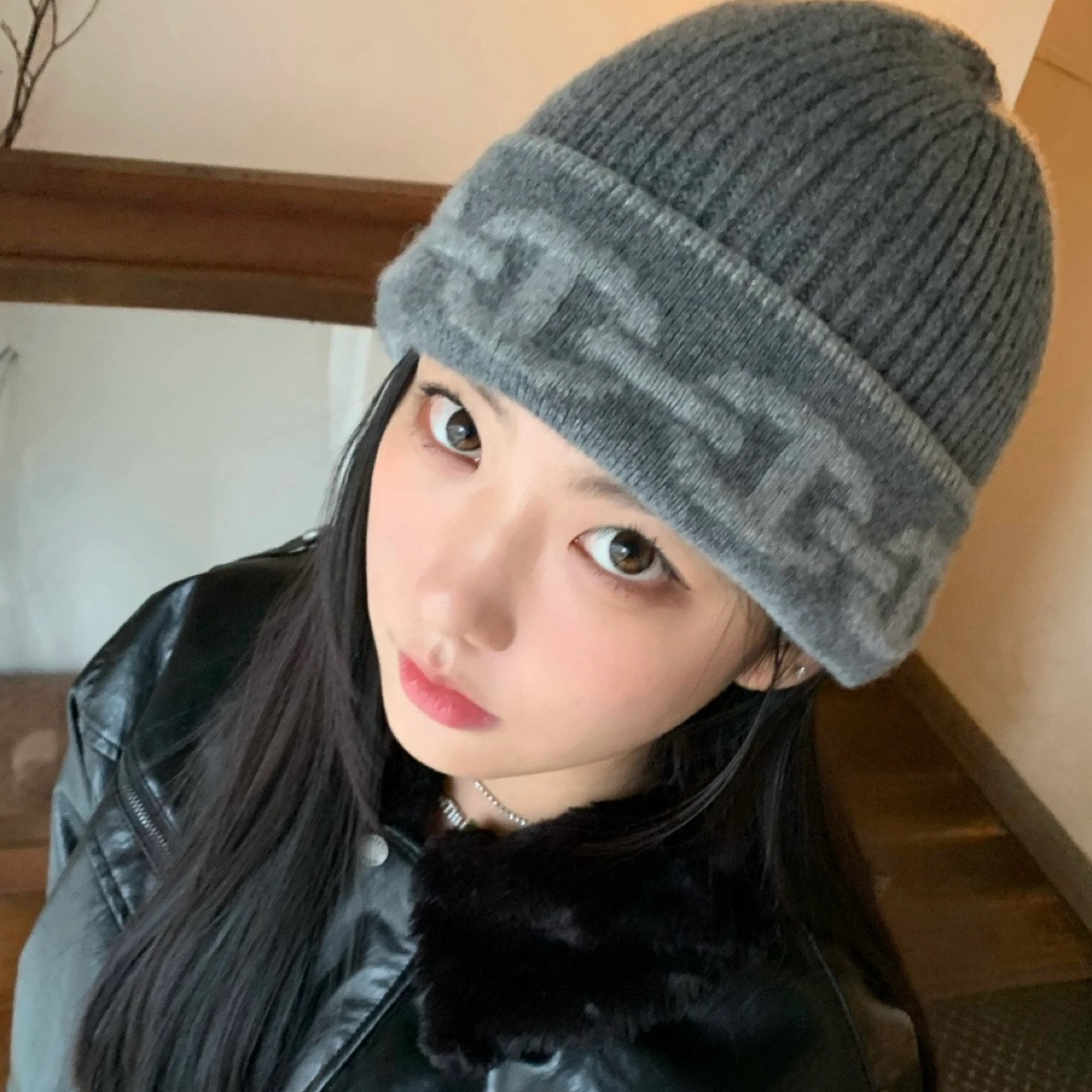 99新 Hermes/爱马仕 山羊绒猪鼻子灰色帽子针织M码03207