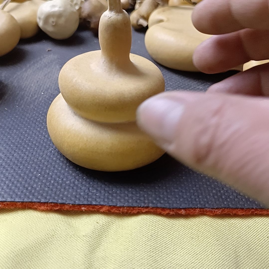 琴****室上下夹板葫芦器形漂亮