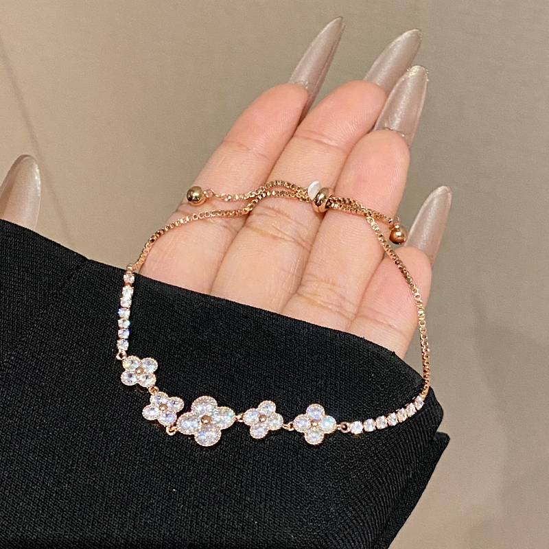 铜合金合成锆石手链 精致优雅百搭四叶花手链A3082