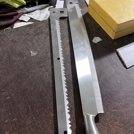 大哥看好下单闪电购刀