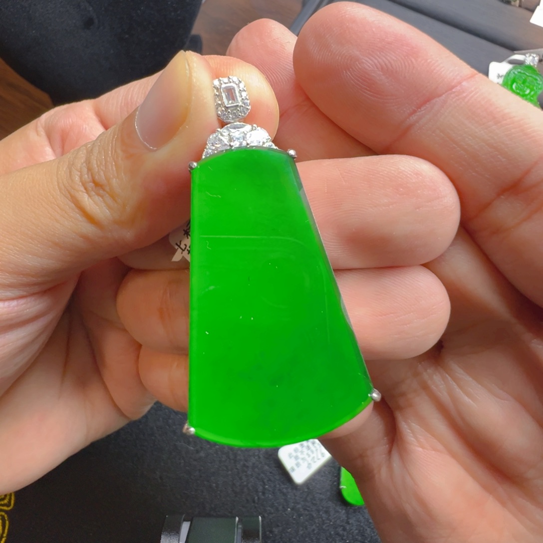 翡翠银S925镶嵌颈饰