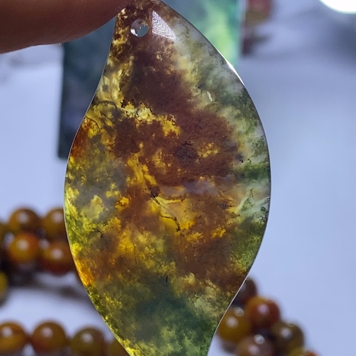 玛瑙/玉髓颈饰未镶嵌