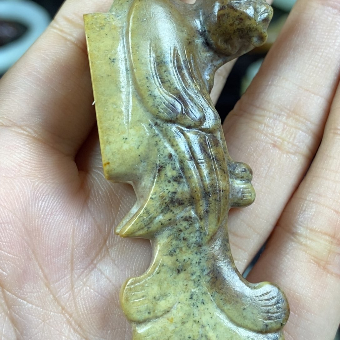 和田玉未镶嵌挂件