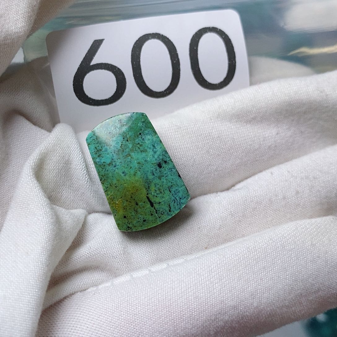 绿松石珠宝半成品未镶嵌