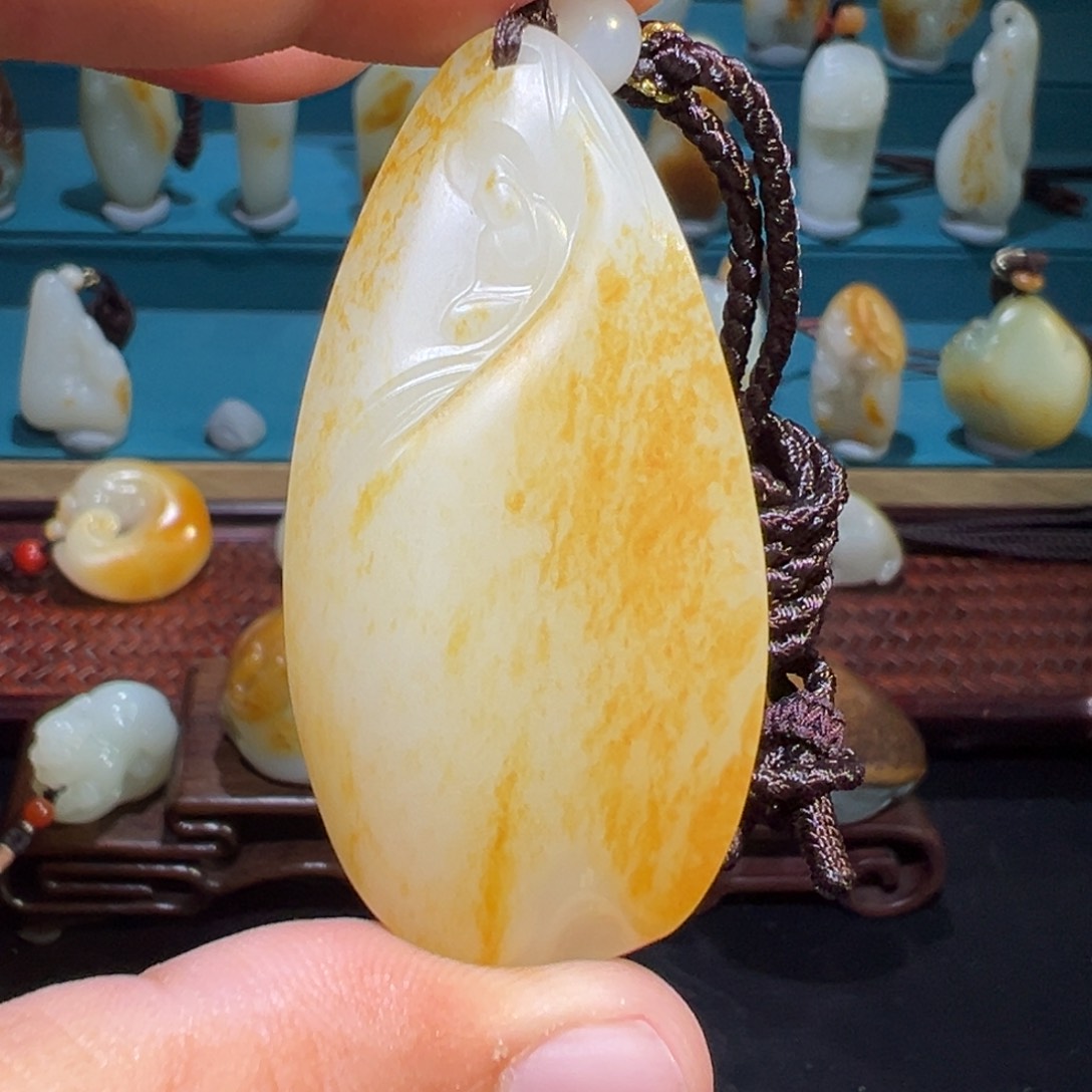 颈饰未镶嵌和田玉（子料）風*言