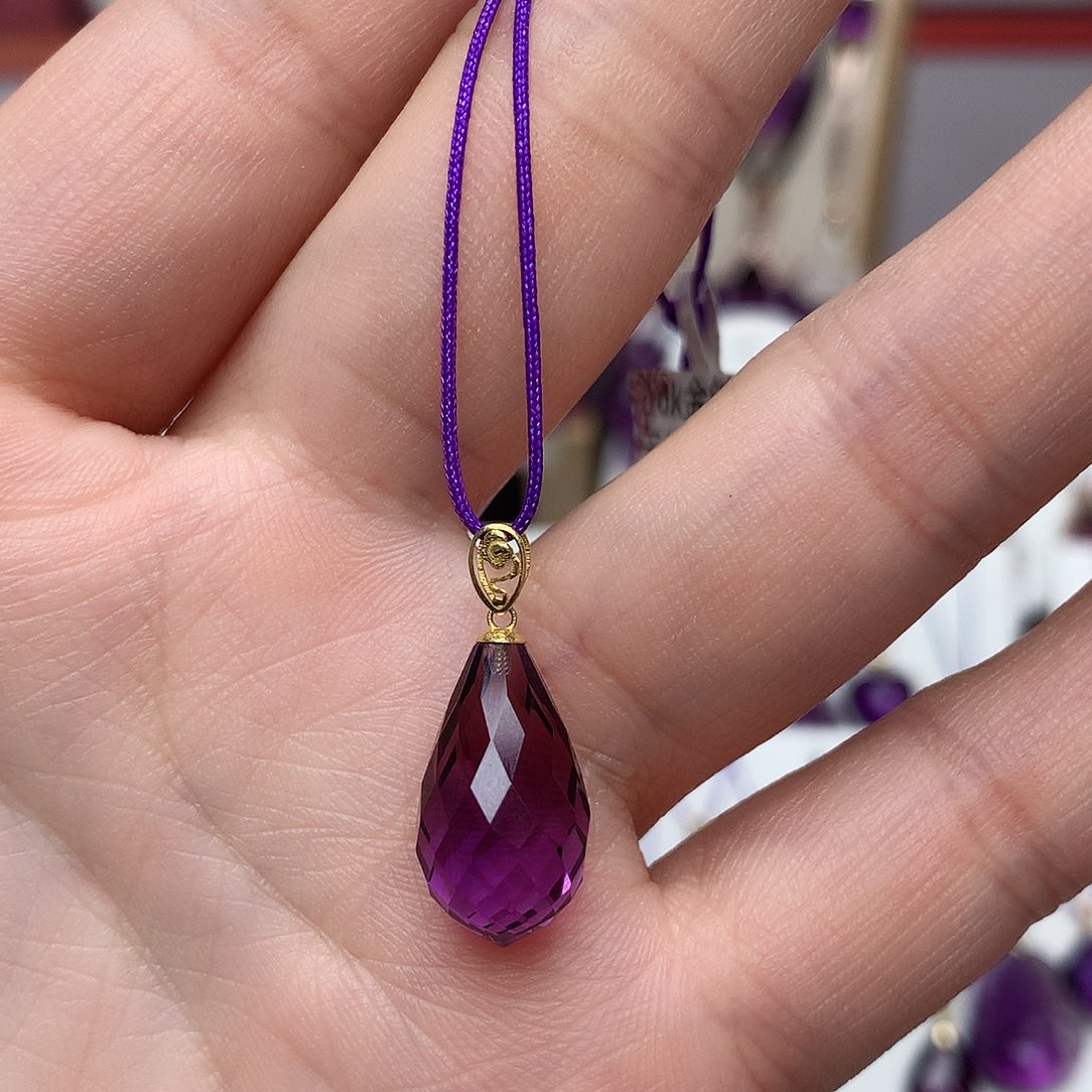 紫晶吊坠(赠链)18K金镶嵌