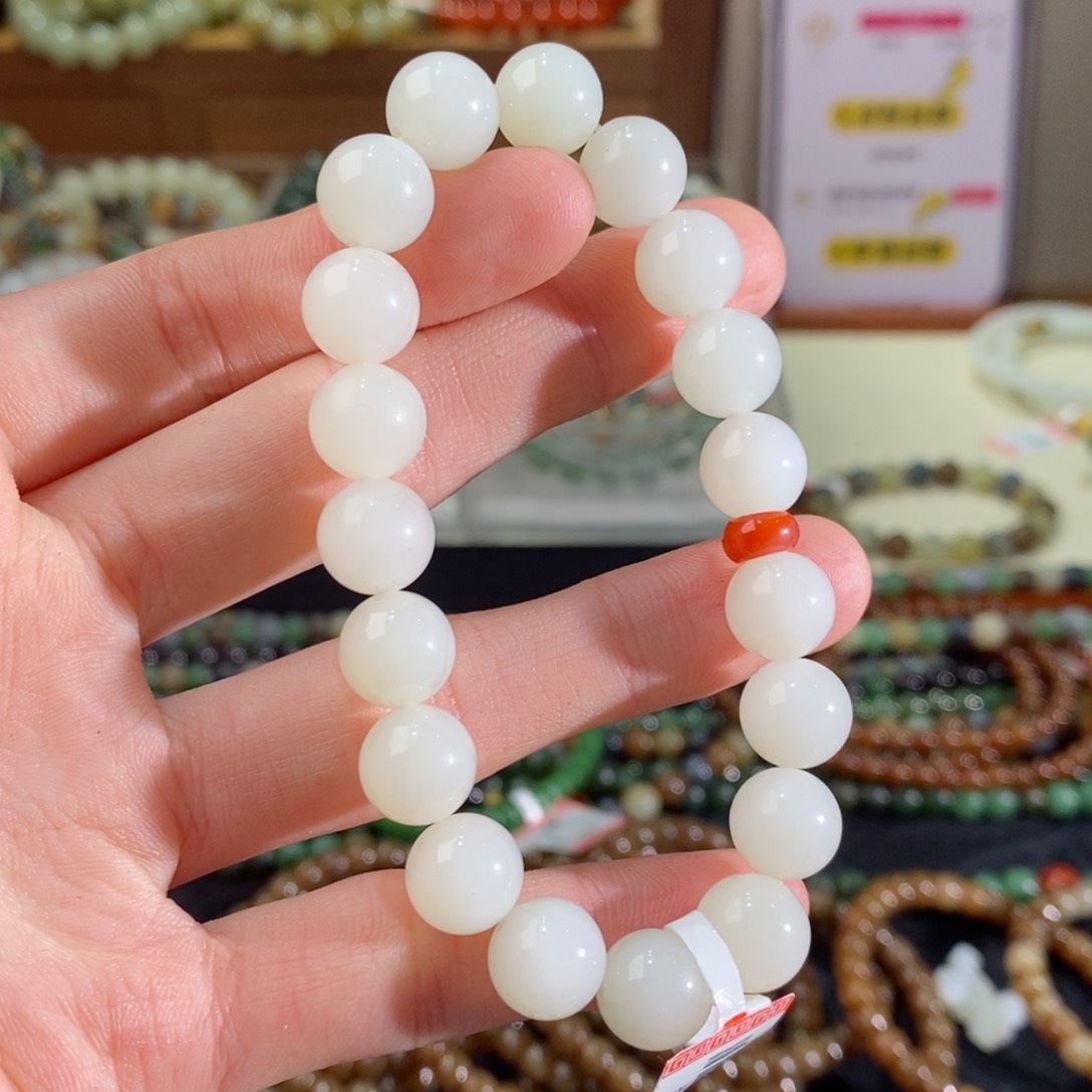 和田玉手链未镶嵌