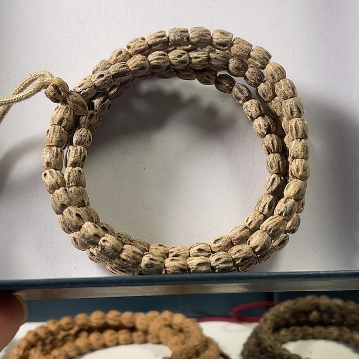 柏香籽/百香籽吊坠TG1064