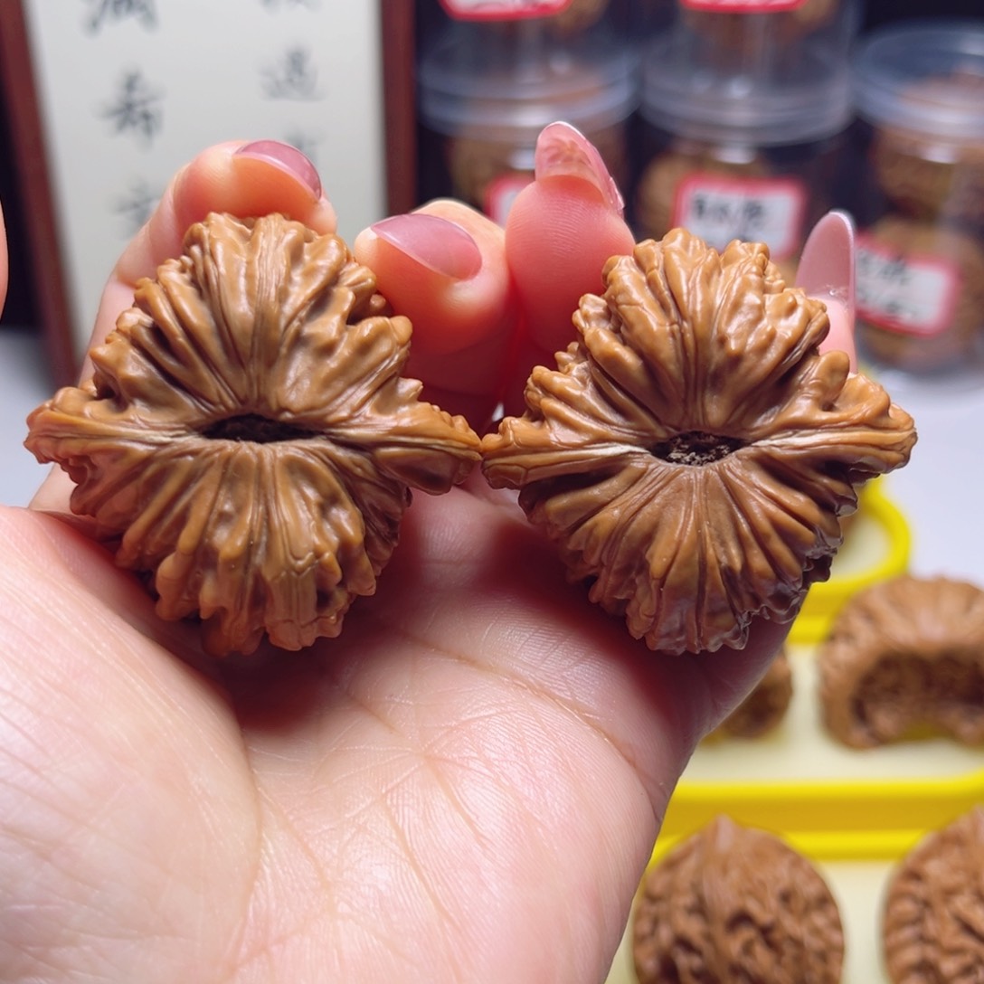 文玩核桃吊坠大尺寸正阳楼