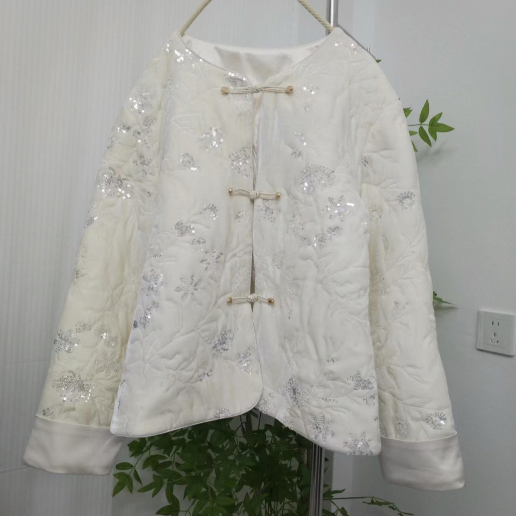 ［出口外单］冬季新中式重磅重工刺绣手工订片棉服显年轻气质