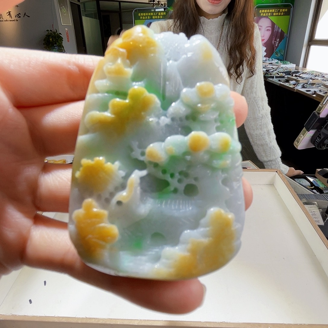 颈饰未镶嵌翡翠翡翠
