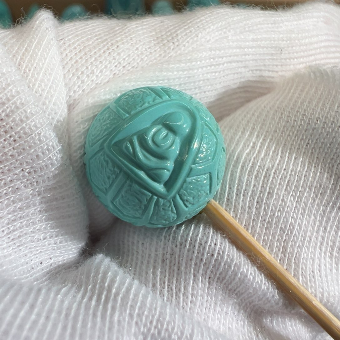 绿松石配饰未镶嵌