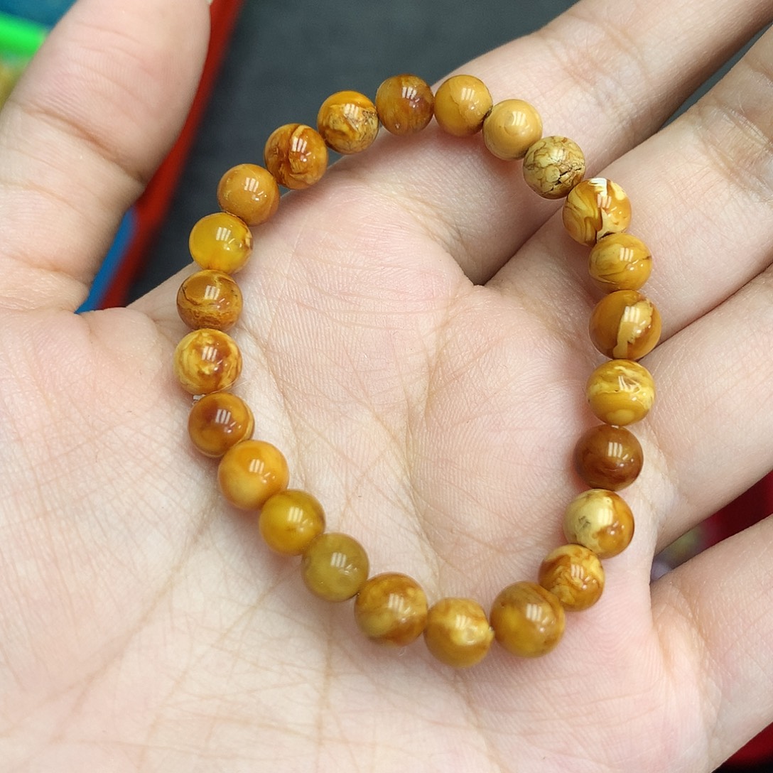 未镶嵌琥珀珠宝奇石