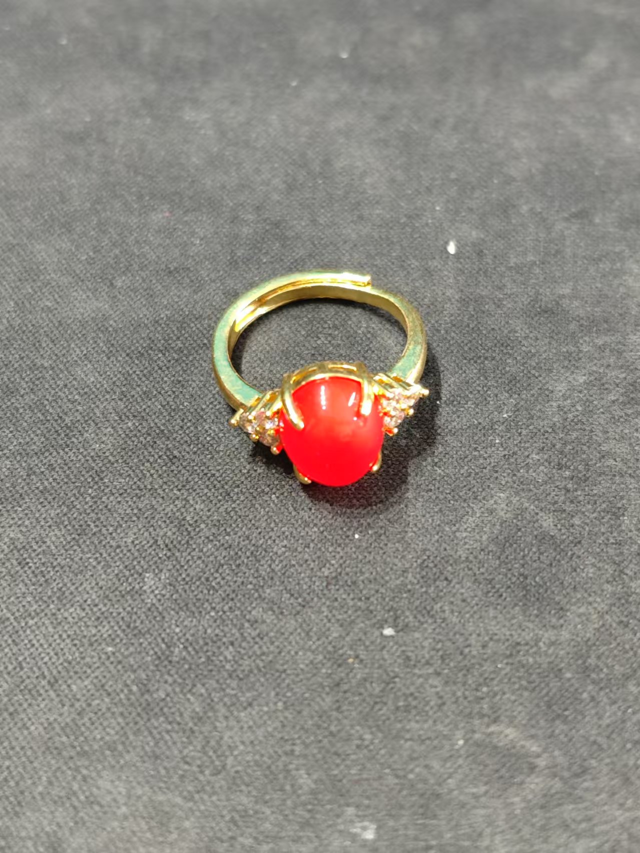 盛世典藏血玉红景天戒指G28 多样性发货拍一发一