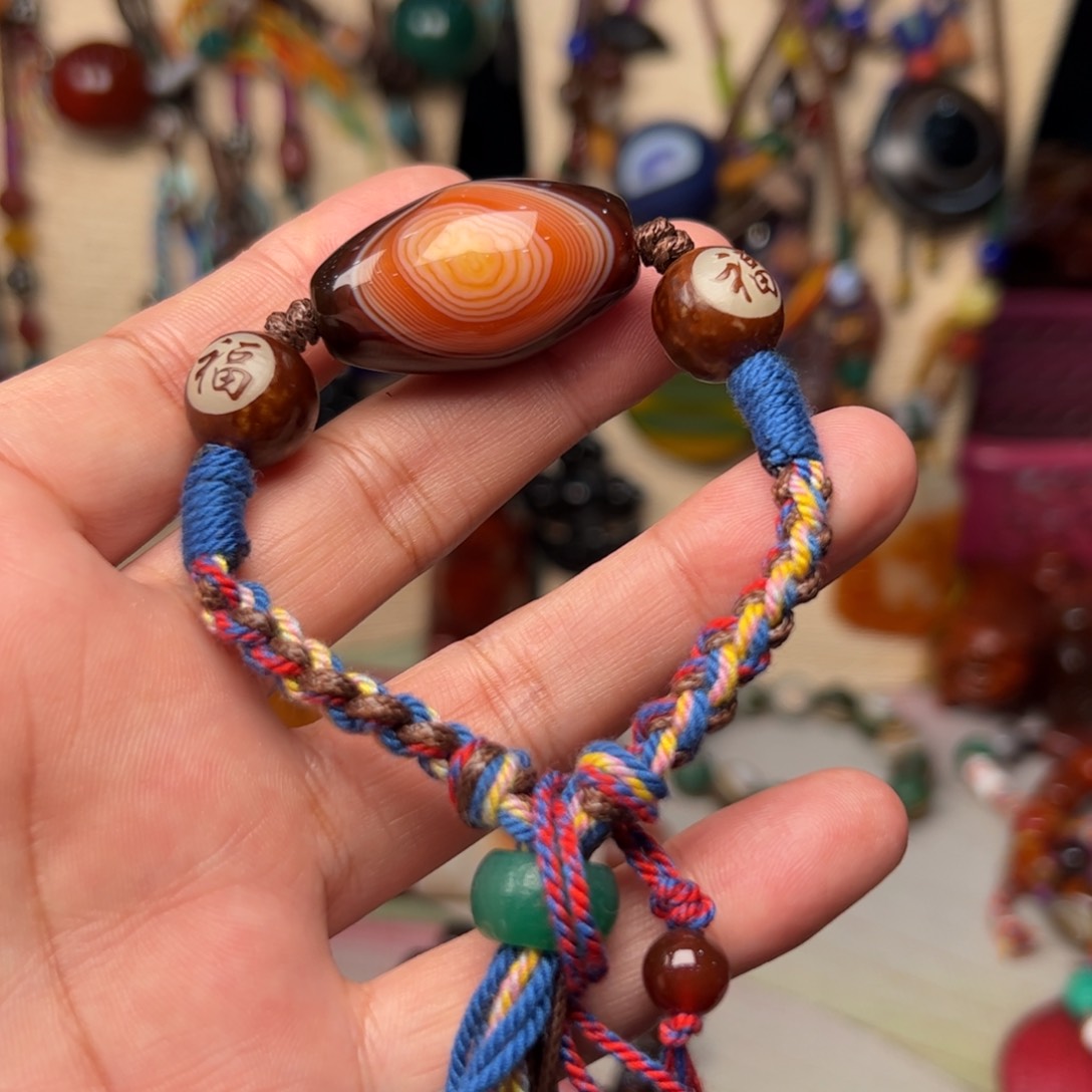 玛瑙/玉髓颈饰未镶嵌