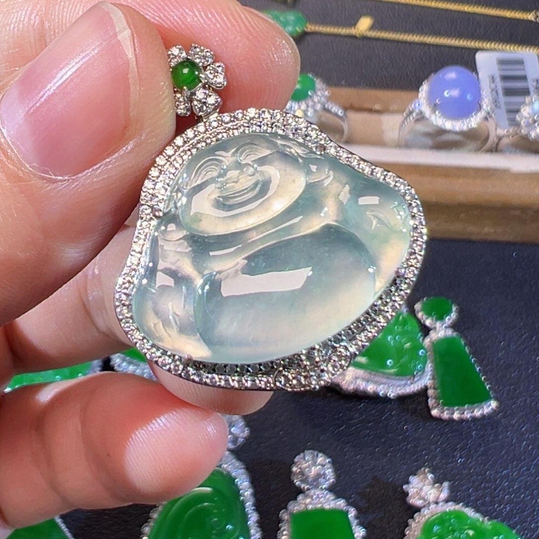 翡翠未镶嵌颈饰缅甸翡翠