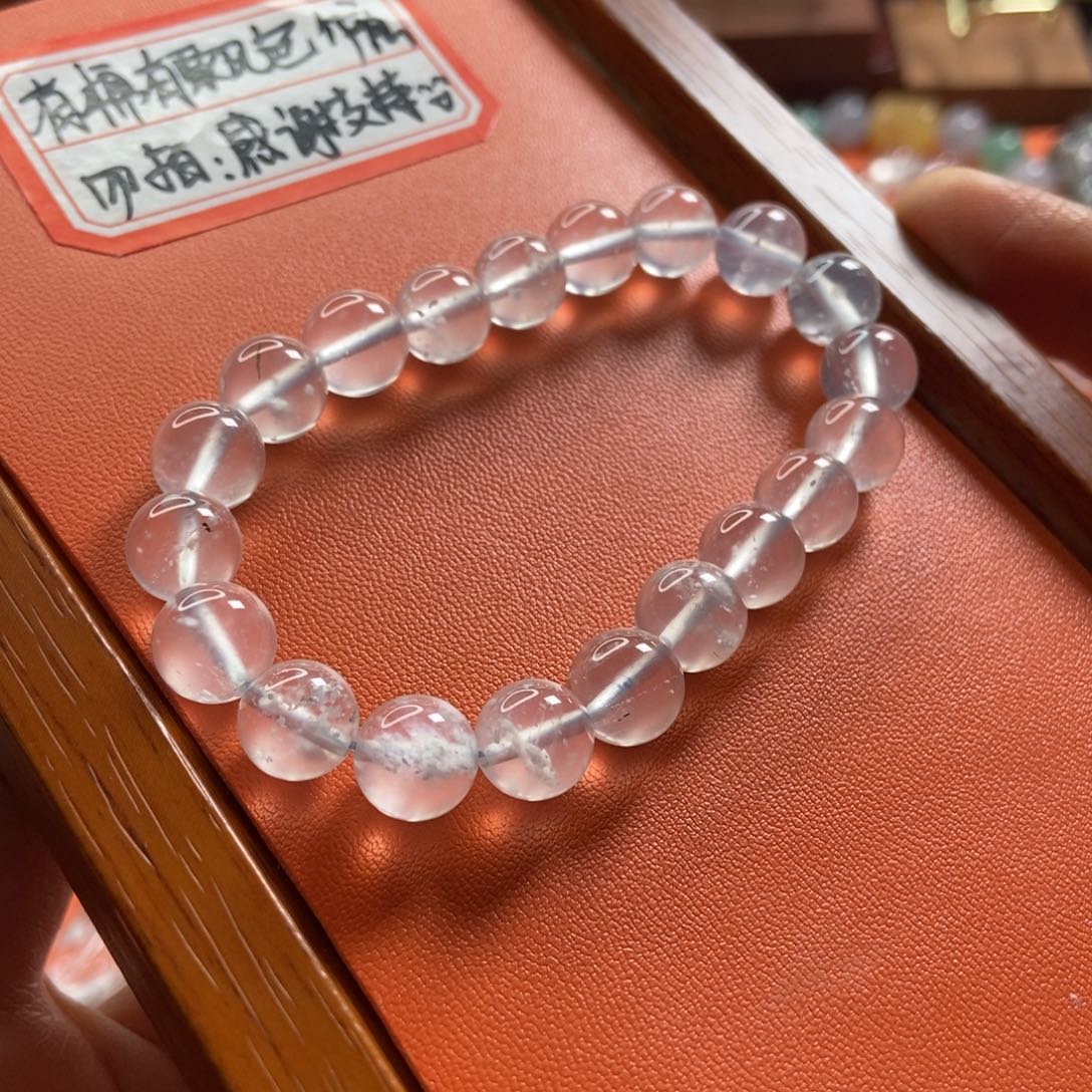 石英质玉颈饰未镶嵌