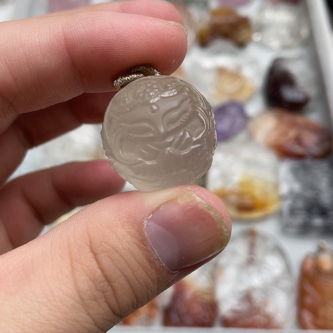 吊坠(不含链)未镶嵌水晶