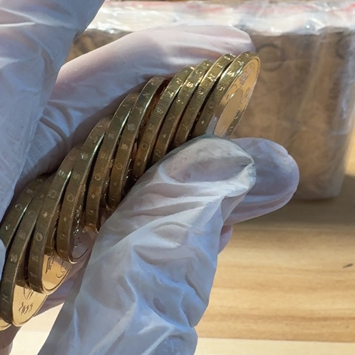 其他普通金属10枚，高粱50的币