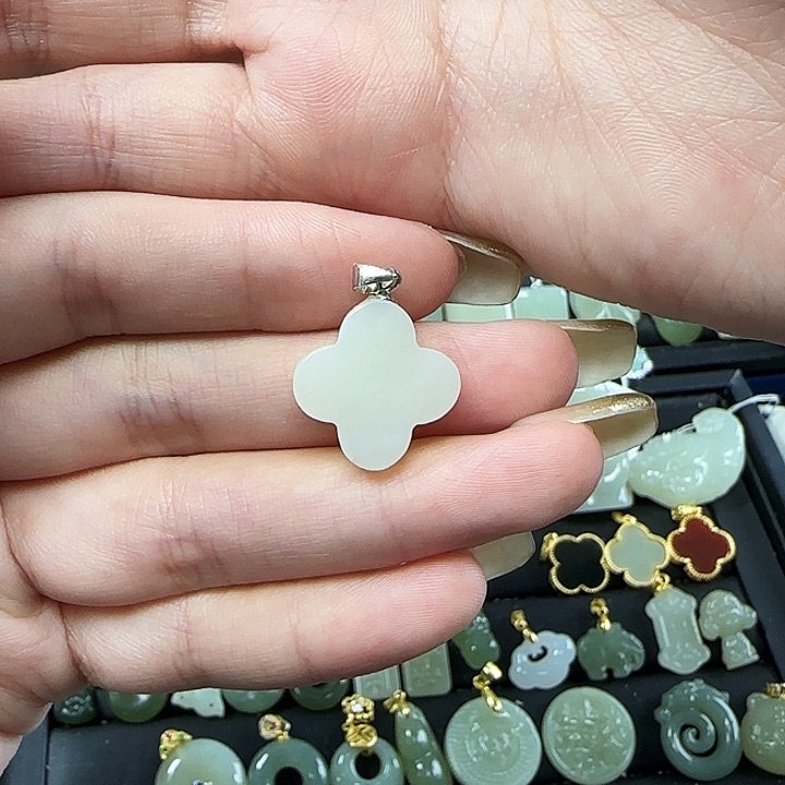 和田玉颈饰银S925镶嵌